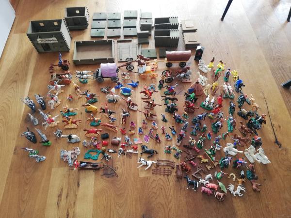 Timpo Toys, Plasty, Diverse Cowboys Konvolut